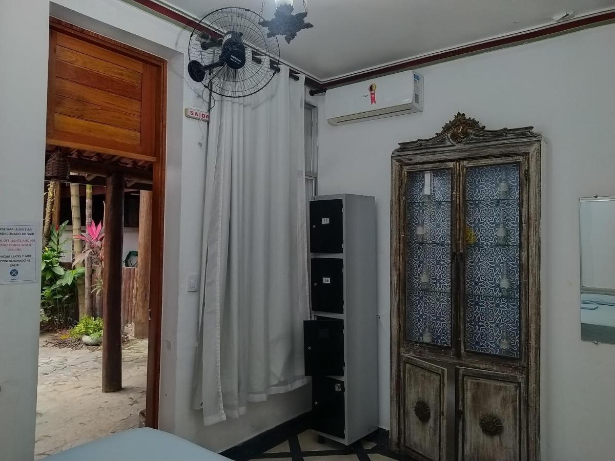 Hostel Casarao 65 Salvador Bagian luar foto
