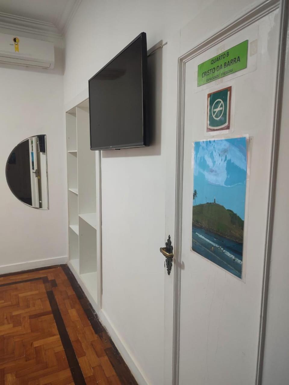 Hostel Casarao 65 Salvador Bagian luar foto